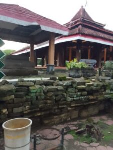 Sulitnya Mendigitalisasi Energi Spiritual