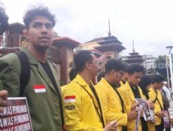 Aliansi Mahasiswa Desak Reformasi Total Polri melalui Aksi Demo di Depan Mabes Polri