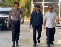 OTT KPK di Tulungagung: Bupati Gatot Sunu dan 12 Pejabat Resmi Dibawa ke Jakarta