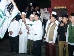 Sekda Edy Soepriyanto Berangkatkan 451 Jamaah Calon Haji Trenggalek, Doakan Menjadi Haji Mabrur