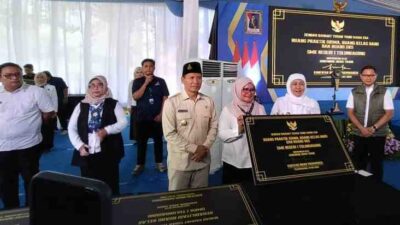 Plt Bupati Tulungagung Dampingi Gubernur Jatim Resmikan Revitalisasi Sekolah dan Program SIKAP di SMKN 1 Tulungagung