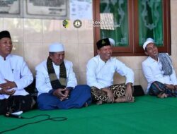 Ratusan Jamaah Tarekat Naqsyabandiyah Al-Khalidiyah Hadiri Pengajian Rutin, Plt Bupati Tulungagung Ajak Perkuat Keimanan
