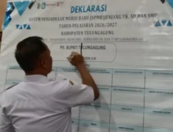 Pimpin Deklarasi SPMB, Plt. Bupati Tulungagung Pastikan Seleksi Siswa Baru Berjalan Transparan