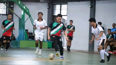 Turnamen Futsal Dispora Cup I Resmi Digelar, Bupati Arifin Ajak ASN Jaga Kebugaran dan Tingkatkan Semangat Pelayanan