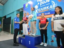 Wabup Syah Tutup Kejuaraan Bulutangkis Trenggalek 2026, Dorong Lahirnya Atlet Berprestasi Menuju Porprov Jatim 2027
