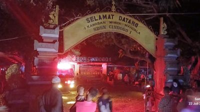” Koperasi dan Mushola SDN Cindogo 1 Bondowoso,Dilalap si Jago Merah”.